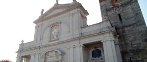 «O siete di Salvini o siete cristiani», parola di parocco. L’ira della Lega