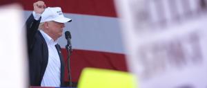 Trump, ultimo bagno di folla in Pennsylvania: «Ora si volta pagina»