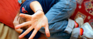 Minacce e abusi sessuali su una ragazzina di 15 anni: arrestato stalker