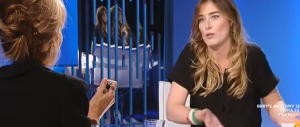 Gruber punzecchia la Boschi: «Erano sinceri i sorrisi ad Agnese Renzi?»