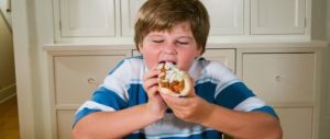Allarme obesità, ogni anno lo Stato spende 28 milioni di euro per le cure