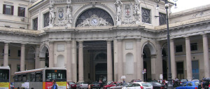 Preso un algerino alla stazione di Genova. “Pianificava un attentato”