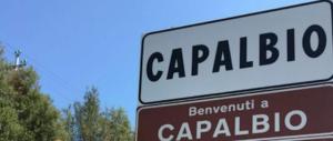 Per ora la spunta la sinistra radical chic: Capalbio chiude le porte ai migranti (video)