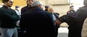 Aggressione a Osvaldo Napoli, tre identificati. L’ex deputato: li denuncio