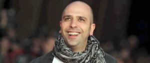 A Renzi brucia ancora la sconfitta e s’attacca a Checco Zalone