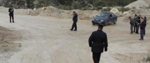Cadavere avvolto nel cellophane, la donna uccisa era in pigiama