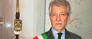 Mps, il sindaco di Arezzo Ghinelli: «Due pesi e due misure, vergogna»