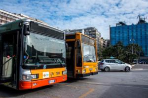 Hanno gridato Allah Akbar sul bus della linea 4 a Bari