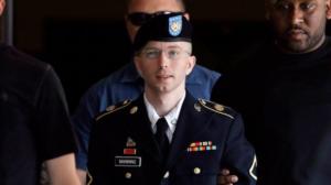 Bradley Manning è il soldato che ha fornito i dati ad Assange. Dopo la condanna ha cambiato sesso ed è diventato Chelsea 