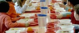 Pasticciaccio in Campidoglio, mamma straniera non paga la mensa: la bimba alla gogna sul sito