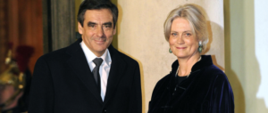 Passo falso di Madame Fillon: nel 2007 giurò «mai lavorato per mio marito»