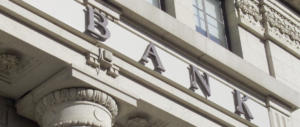 “La tua nemica banca”: mutui e prestiti impossibili per i precari