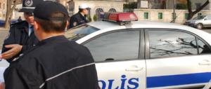 Paura a Istanbul, paziente di psichiatria armato si barrica in ospedale