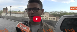 Pronostici e scaramanzia dei romani alla vigilia del derby di Coppa Italia (video)