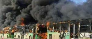 Siria, aumentano le vittime della strage dell’Isis agli autobus di profughi