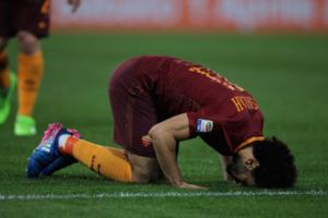 Salah prega rivolto alla Mecca dopo ogni goal segnato