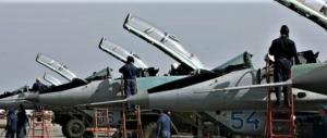Siria, Mosca sospende i raid. Ma i terroristi Isis no: bomba sui profughi
