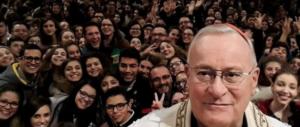 Ama i selfie, difende gay e immigrati: è Bassetti, nuovo capo dei Vescovi