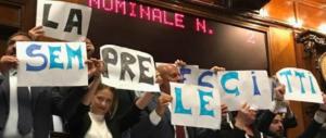 Legittima difesa, alla Camera passa la legge-beffa del governo