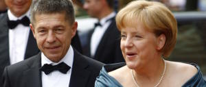G7, il marito della May lascerà solo tra le donne il consorte di Angela Merkel