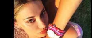 Selvaggia Lucarelli pizzica Belen in fallo: ed è subito guerra “social”