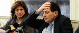 Sicilia, Crocetta indagato: piange e attacca tutti, anche i suoi assessori