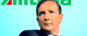 Alitalia, rotolano le prime teste: via il 25% dei manager e tagli ai costi