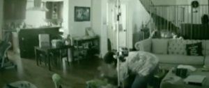 Usa, baby sitter picchia il bimbo disabile. Incastrata da una web cam (video)