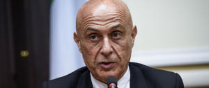 Perché in Italia nessun attacco? I complottisti lo spiegano così