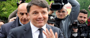 Anche dopo la bocciatura della Ue, Renzi continua a fare lo spavaldo: «Un film già visto»