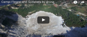 Campi Flegrei, sotto osservazione il super-vulcano: potrebbe eruttare a breve (VIDEO)