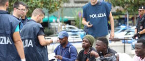 Milano, «criminalità diffusa» intorno alla Stazione: blitz in forze della polizia