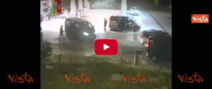 Arrestati ultras del Napoli: aggredirono tifosi juventini dopo Roma-Juve (video)