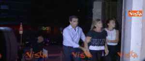 Veglia di preghiera per Niccolò Ciatti a Scandicci tra lacrime e rabbia (video)