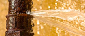Acea prende acqua dal lago Bracciano per farla disperdere nelle strade