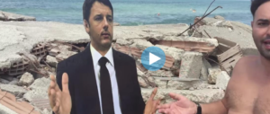 Renzi “cartonato” a Castel Volturno, regno dei clandestini. “Vieni?”. Il video è da ridere