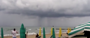 Meteo, tromba d’aria in Veneto. Allerta anche in altre Regioni (video)