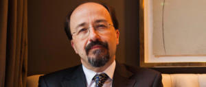 Se vota a destra il popolo è bue. Parla Emmott, già direttore dell’Economist