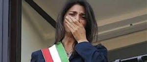 “Un orto in ogni scuola”: la Raggi ignora i ratti e gli edifici fatiscenti