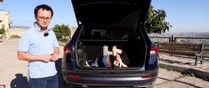 Incaprettato nel bagagliaio del suv: lo spot della Skoda fa infuriare i siciliani