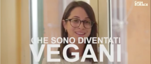 «Sono vegano» e la nonna lo insulta. Il video di Casa Surace spopola sul web