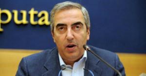 Gasparri è intervenuto contro la retorica sugli immigrati