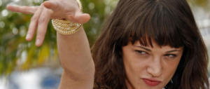 Barbareschi polverizza Asia Argento e svela un retroscena: “Ricorda quando…”
