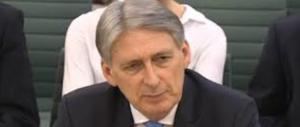 «I disabili danneggiano la produttività». Ministro britannico nella bufera