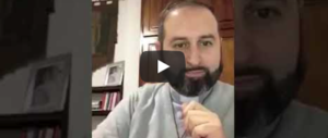 Prete trasforma “l’esercito del selfie” nell’esercito di Cristo. E il web impazzisce (video)