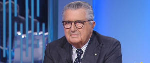 Dallo spocchioso De Benedetti uno spot in favore dell’antipolitica
