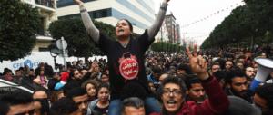 Proteste contro il carovita: la Tunisia può diventare una polveriera