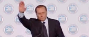 … E il cavalier Berlusconi pronunciò il fascistissimo “Me ne frego!” (video)