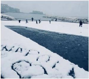 napoli-neve-via-caracciolo