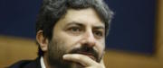 Rispunta il Fico anti-Salvini: acqua pubblica, migranti e linea dura su Regeni
